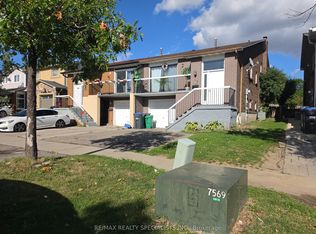 52 Simmons Blvd, Brampton, ON L6V 3V6
