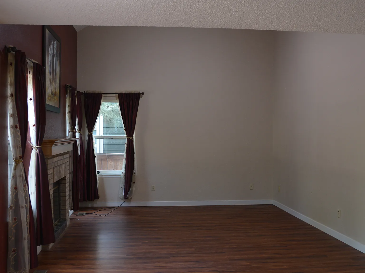 5 bed, 3.5 bath, 3200 sqft, $3,700 — Photo 2