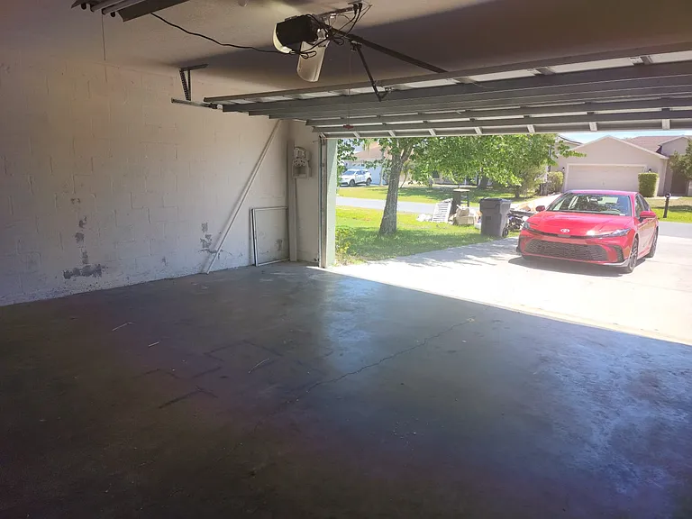 754 Pelican Ct — Photo 10