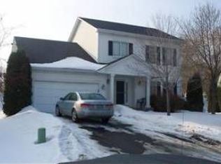 1066 Fallbrook Ln, Woodbury, MN 55125