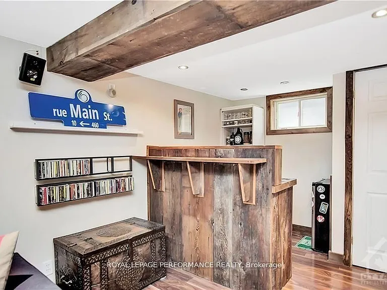 48 Hawthorne Ave — Photo 19