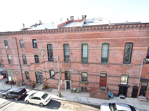 4th image of 1702 Kater St