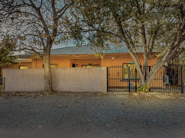 1201 Calle San Lorenzo, Bernalillo, NM 87004