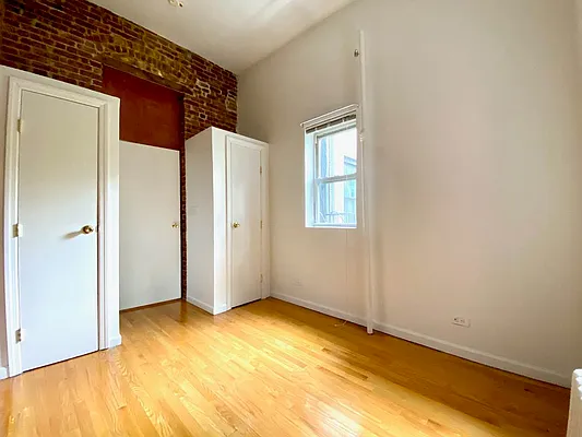 Rented by Corcoran | media 22