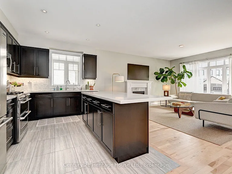 219 Falconridge Dr — Photo 11