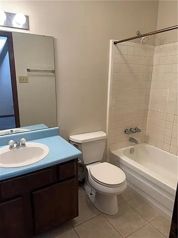 332 Mariners Blvd — Photo 9