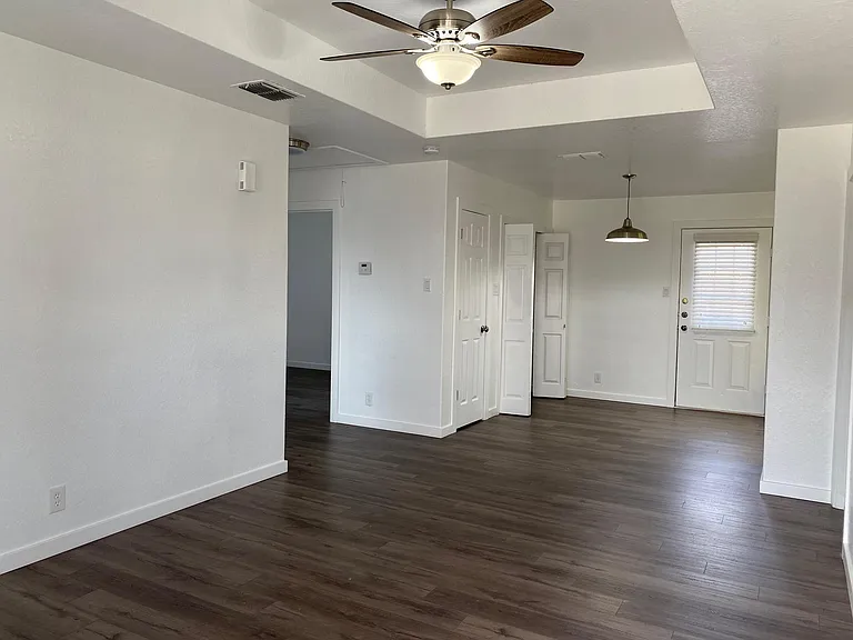5617 Walzem Rd #4 — Photo 4