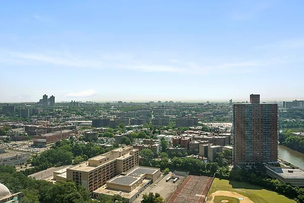 Sold by Douglas Elliman | media 2