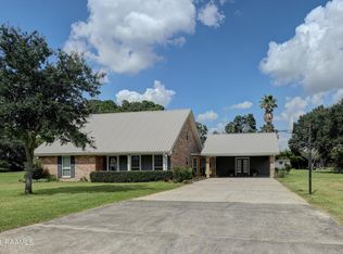 1104 Briar Patch Rd, Broussard, LA 70518