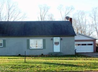 117 W Colon Rd, Coldwater, MI 49036