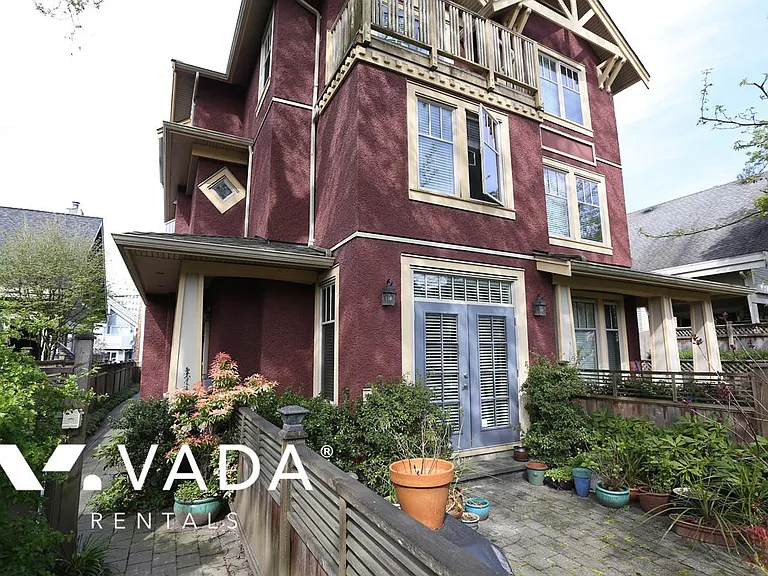 837 W 14th Ave — Photo 1