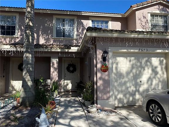 2nd image of 8653 N Southgate Shores Cir