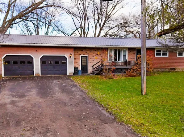 7282 Glass Factory Rd, Holland Patent, NY 13354