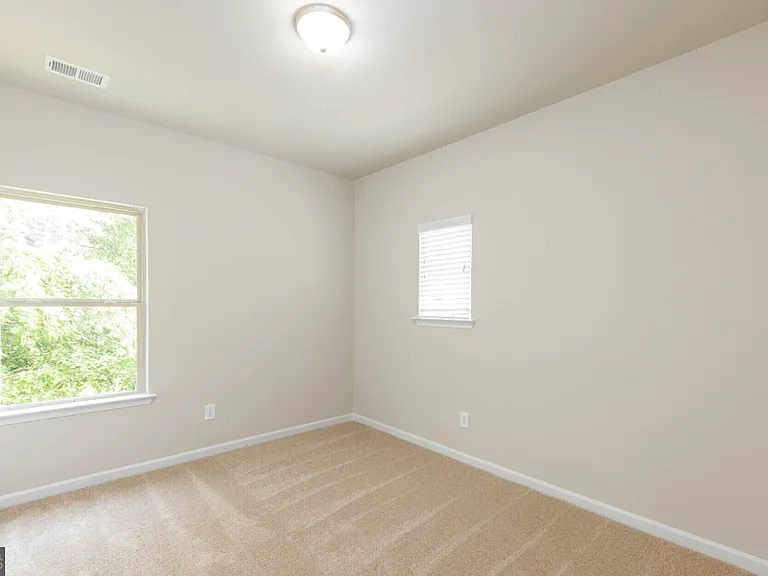 151 Cherokee Rose Dr — Photo 12