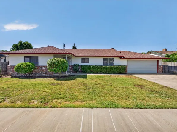 1450 Peach Tree Ln, Yuba City, CA 95993