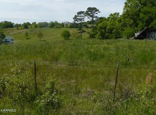 301 Howell River Rd, Rutledge, TN 37861