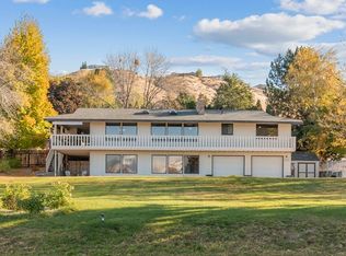 205 27th St NE, East Wenatchee, WA