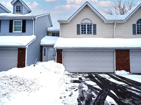 7 N Hill Dr, West Seneca, NY 14224