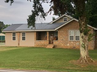 2825 Buffalo Rd, Lawrenceburg, TN 38464