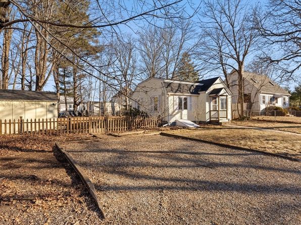 29 Warren Ave, Mansfield, MA 02048
