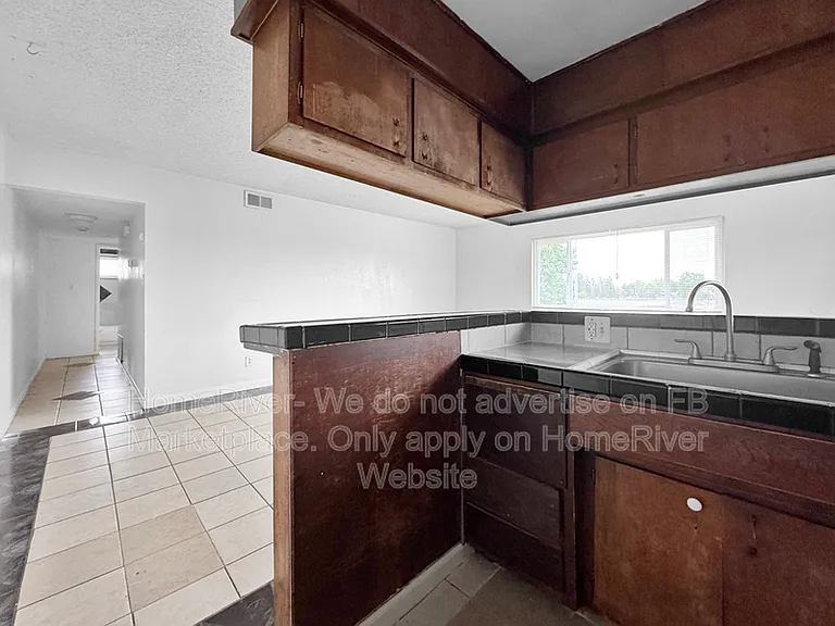 10 Nedra Ct #4 — Photo 6