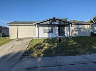 9025 Mark Twain Ln, Port Richey, FL 34668