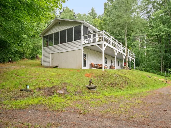 2082 Pucker Street, Stowe, VT 05672