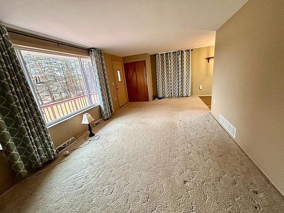 4th image of 123 S Shearer Rd