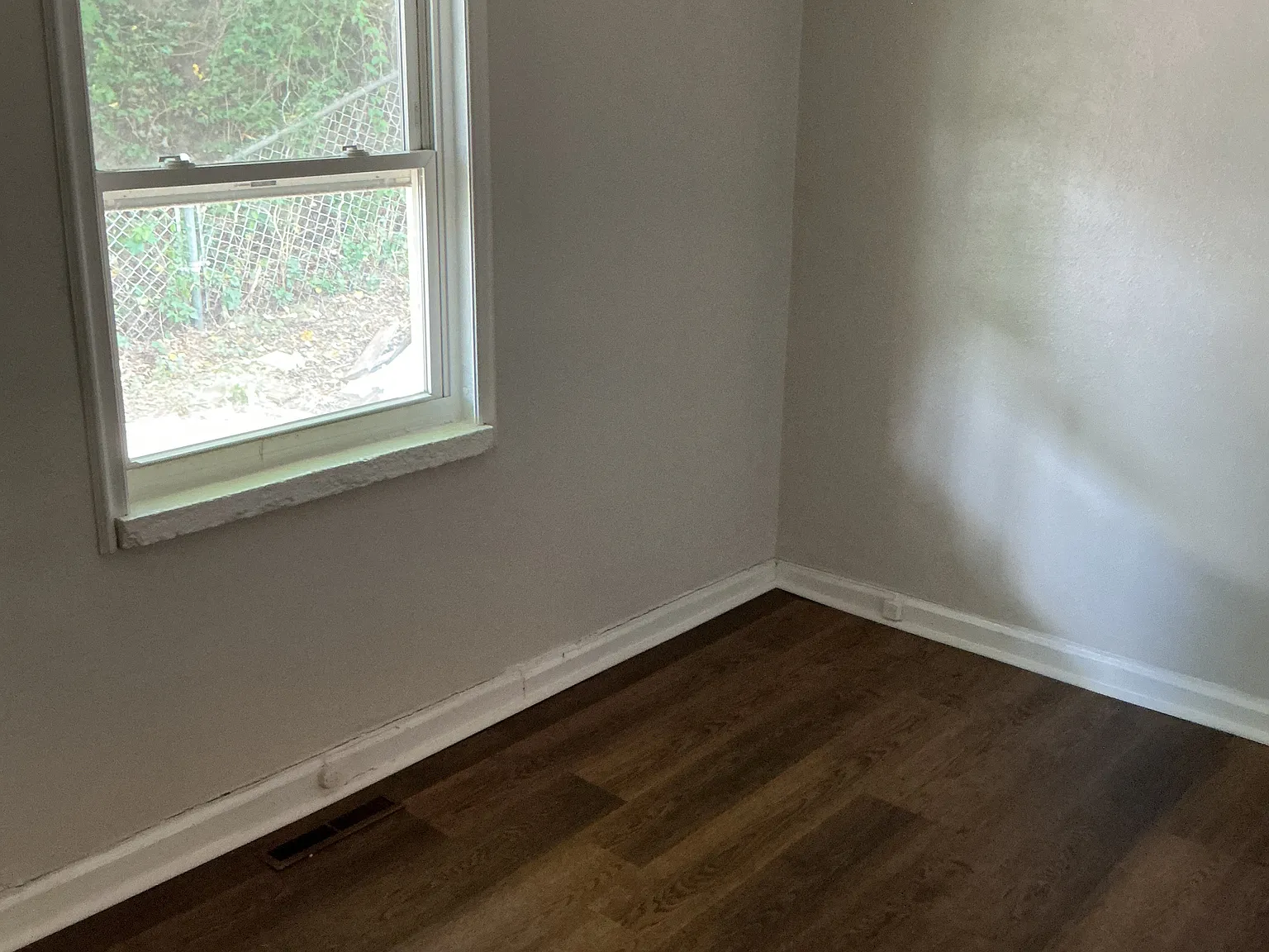 2 BR house near Ashton Pl. — Photo 4