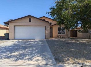 8877 E 38th Pl, Yuma, AZ 85365