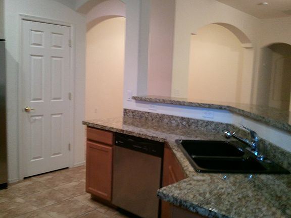 4th image of 8750 W Lane Ave