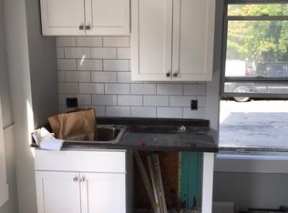 2 Pollard St #2, Lowell, MA 01852