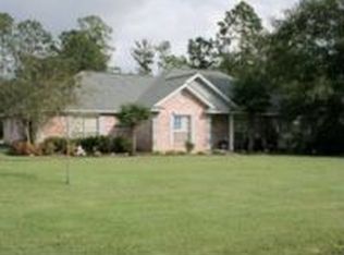 424 Independence Dr, Mandeville, LA 70471
