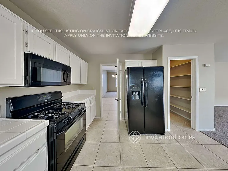 4704 White Dawn St — Photo 11