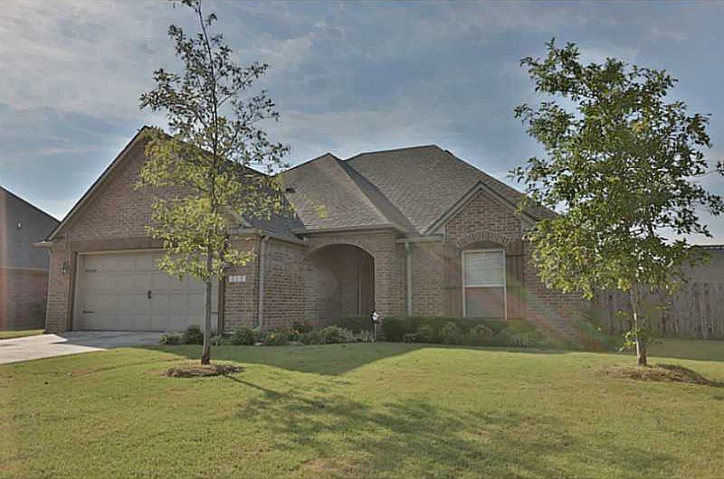 1st image of 3949 Mountain View Dr
