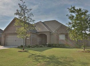 3949 Mountain View Dr, Fayetteville, AR 72704