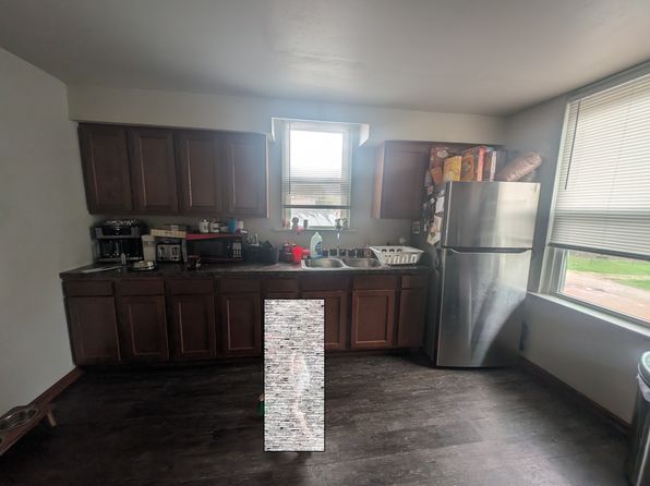 118 N Main St APT D