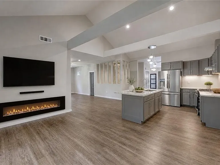 3336 Creatwood Trl SE — Photo 8
