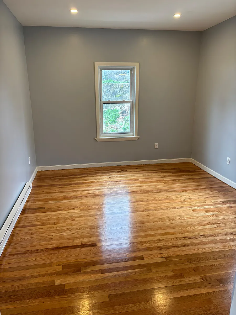 Building Photo - 50 Copeland St #2