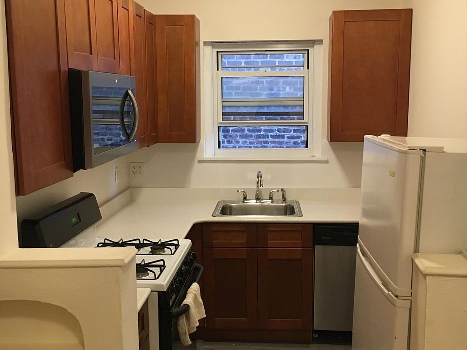 1st image of 64-10 80th St Floor 1