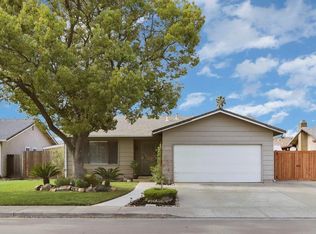 2421 S Ham Ln, Lodi, CA 95242