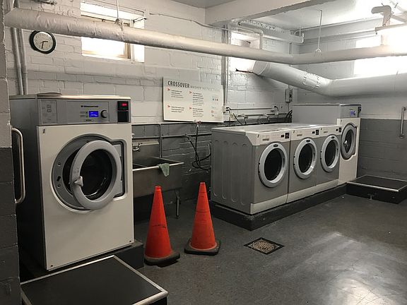 2nd image of 2909 137th St Ste 3