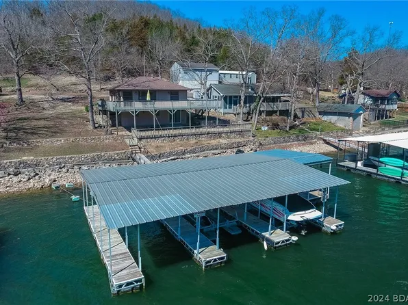 28228 Greenberry Dr, Rocky Mount, MO 65072