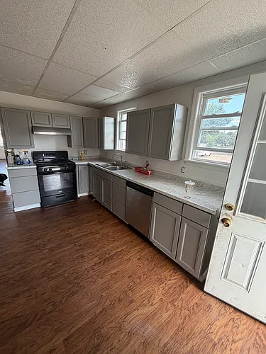 28 Price St #28 Photo 1
