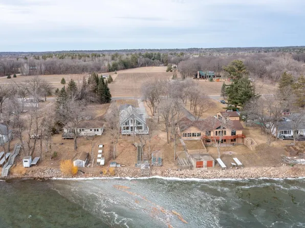 5405 320th St, Cushing, MN 56443