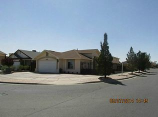 12460 Alicia Arzola Dr, El Paso, TX 79928