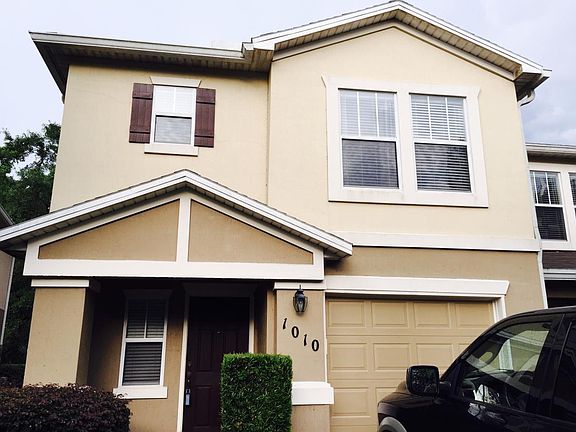 2nd image of 1010 N Black Cherry Dr