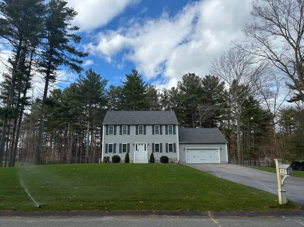 24 Reservoir Rd, Pembroke, MA 02359