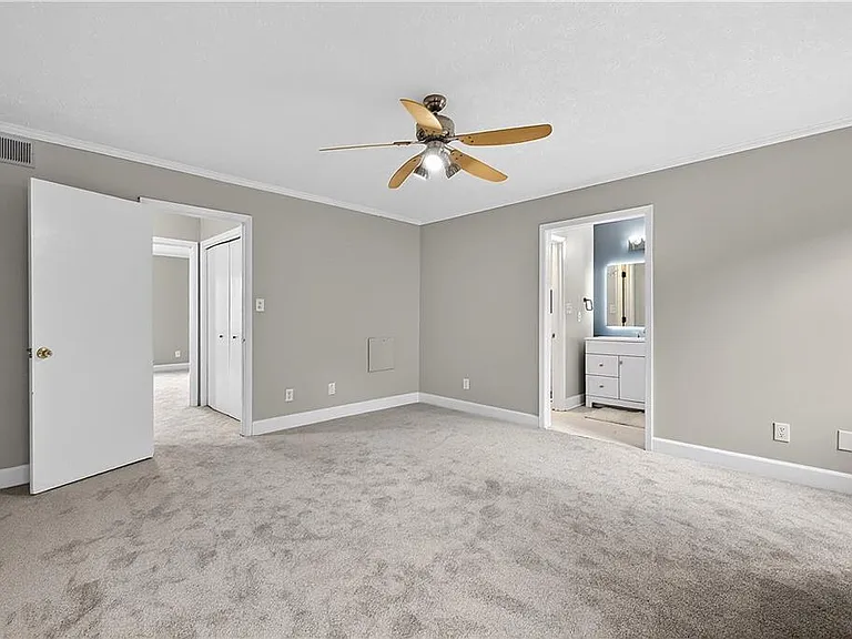 679 Anderson Walk — Photo 22