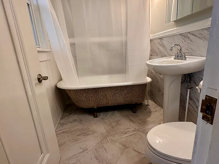 7 Dupont St #1L — Photo 15